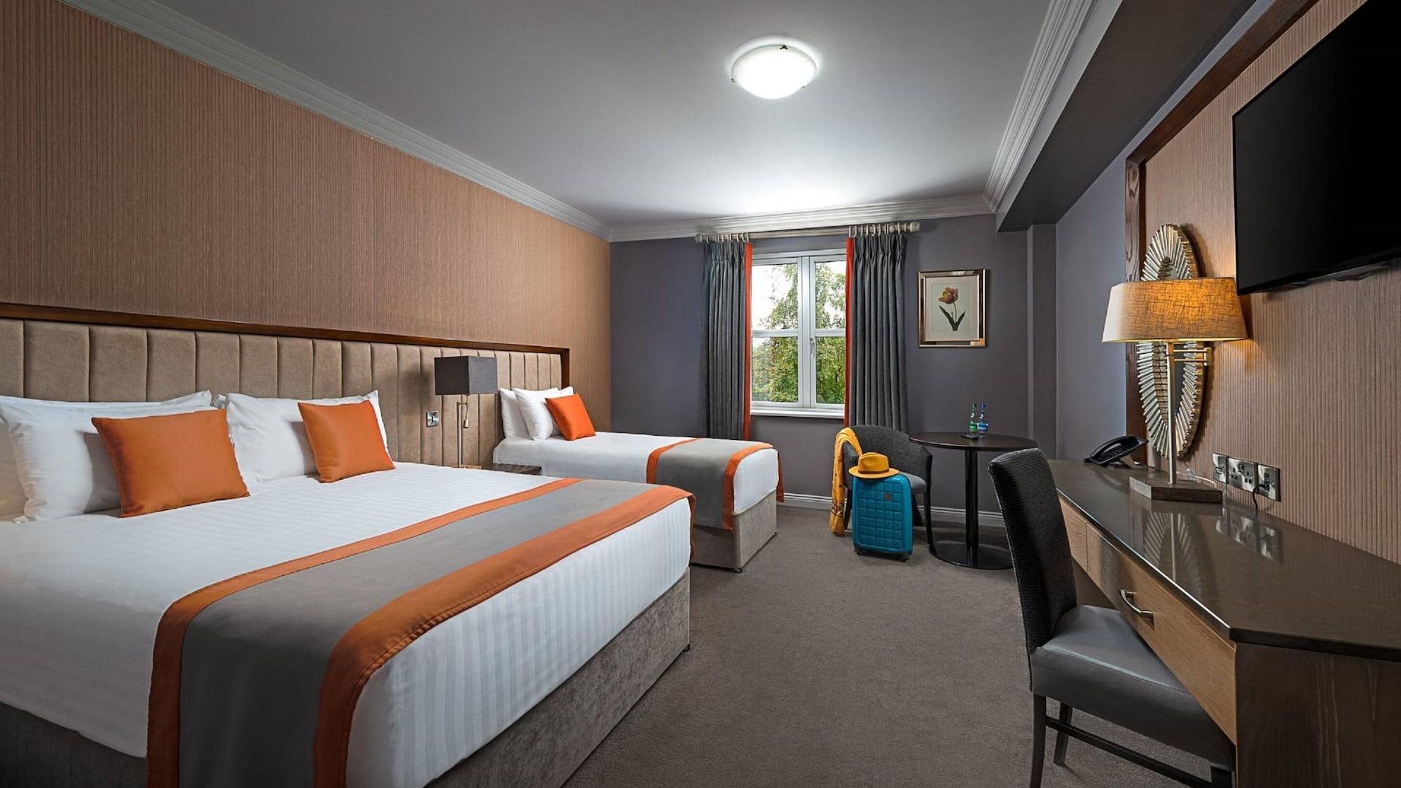 Prince Of Wales Hotel Athlone Exterior foto