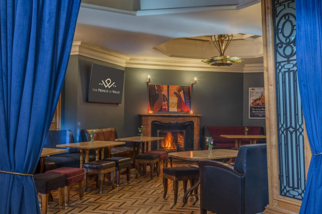 Prince Of Wales Hotel Athlone Exterior foto